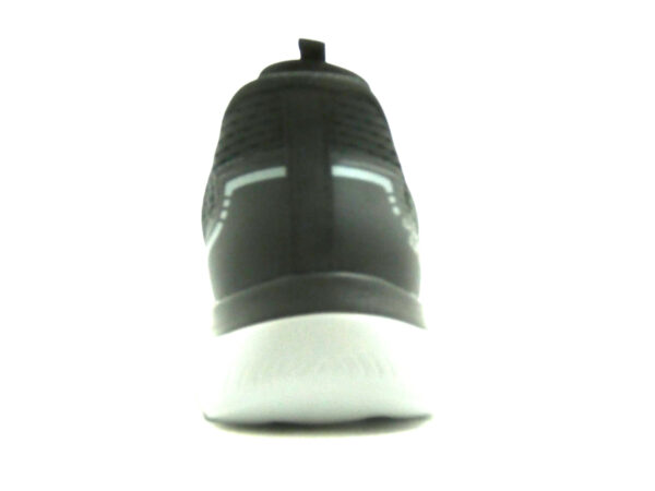 233045 – Image 2
