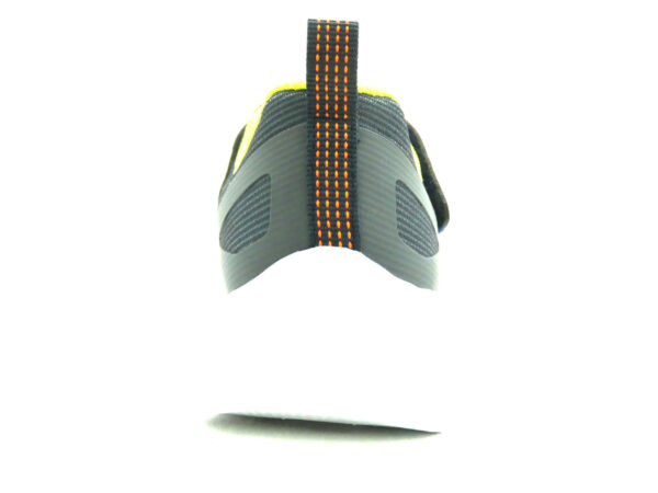404105L – Image 10