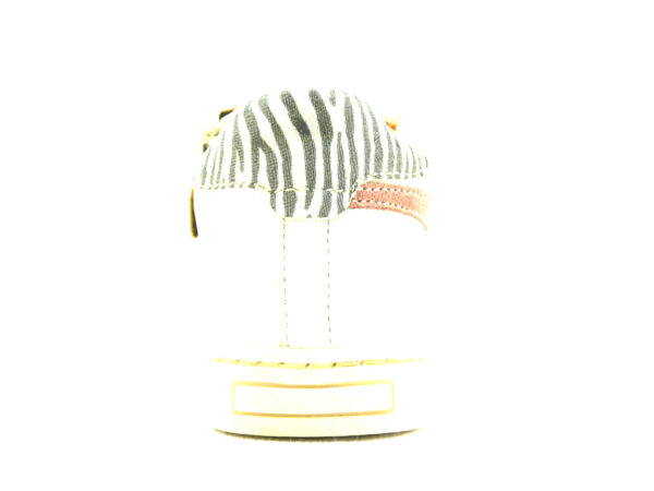 ANTOINETTE – Image 2