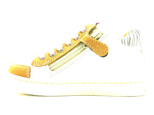 ANTOINETTE – Image 3