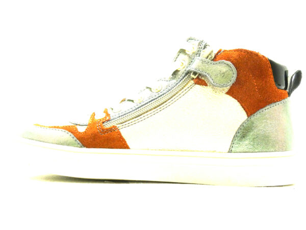 LOUNA – Image 3